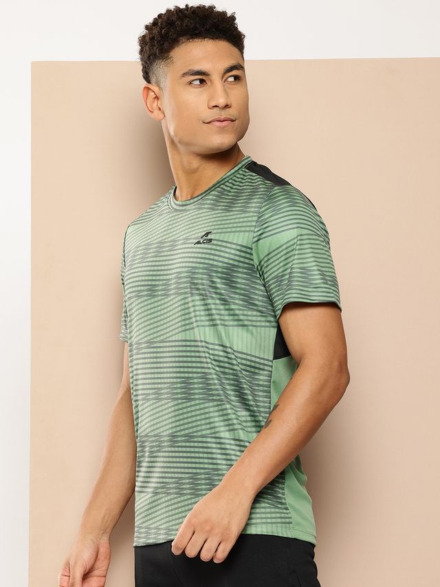 6ca5d95c-d5e3-45e6-abcb-23a2d1eda8ac.jpg