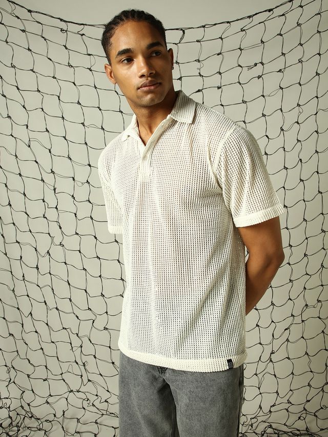 Hubberholme Men's Opaque Solid Cuban Collar Textured Fabric Oversized Casual Shirt | White - 38