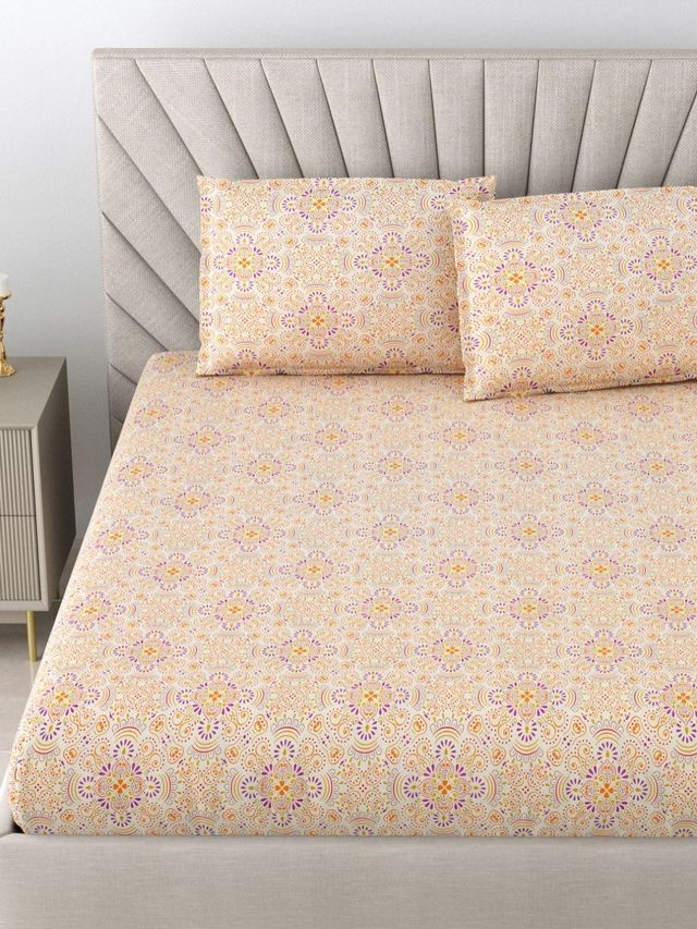Bombay Dyeing Epigram 120 TC 100% Cotton Yellow Super King Size Bedsheet with 2 Pillow Covers