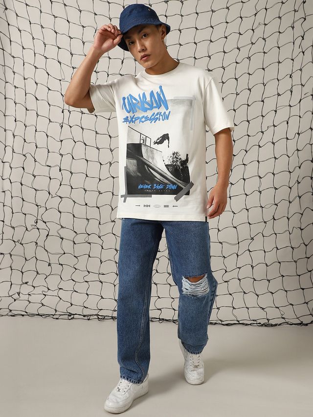 Hubberholme Men's Street Graphic Printed Oversized Fit T-shirt | White - S