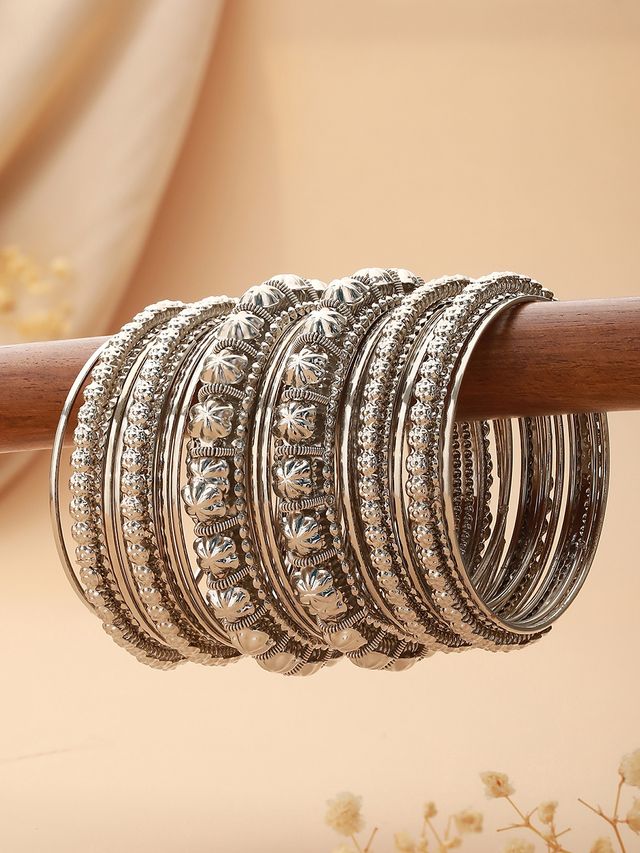 Aatmana Set of 18 Silver-Plated Textured Oxidised Bangles Set