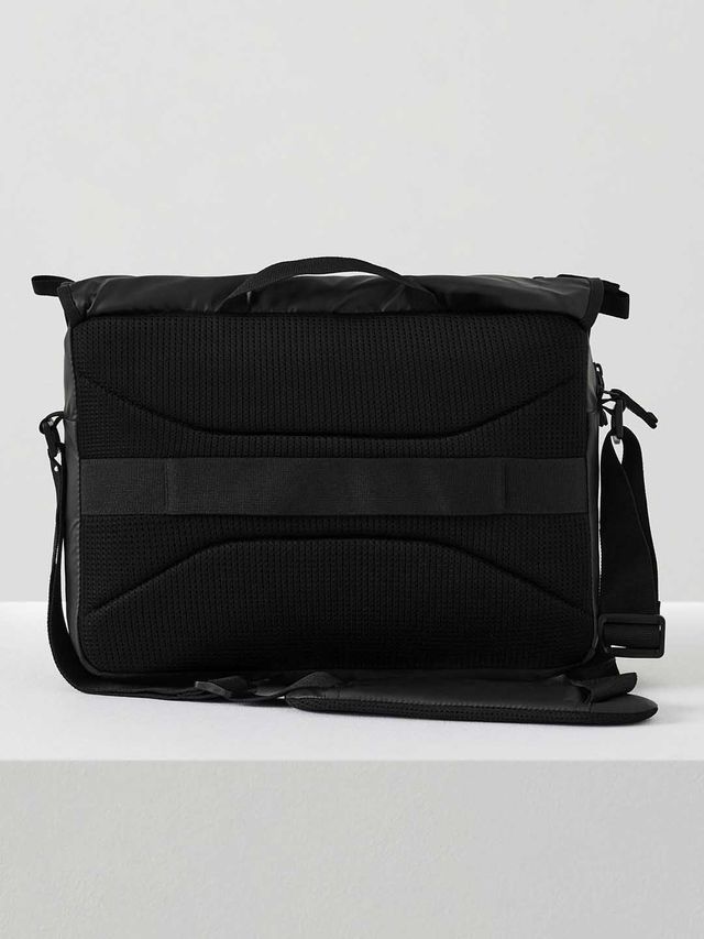 Wildcraft Unisex Polyester 10 L Top Handle Messenger Bag | Matte Black - Free Size