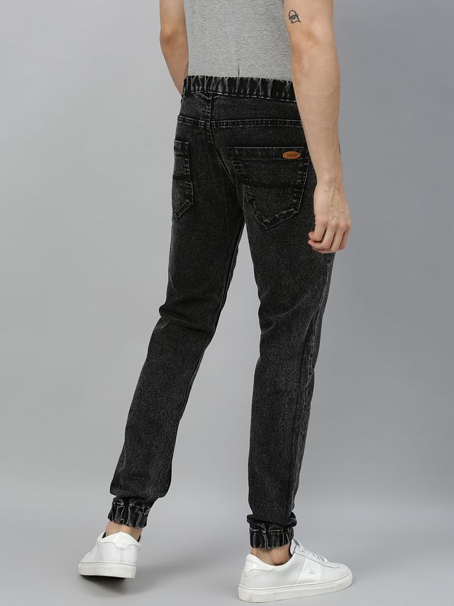 bea95fec-37a5-4aa4-9922-fab9e39fa568.jpg