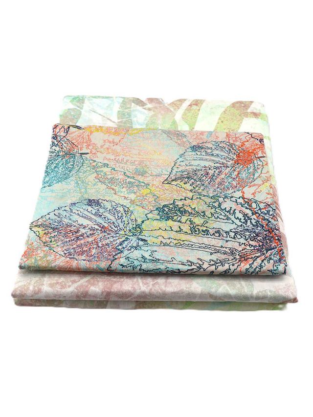 Bombay Dyeing Fantasque 180 TC 100% Cotton Light Green Super King Size Bedsheet 2 Pillow Covers
