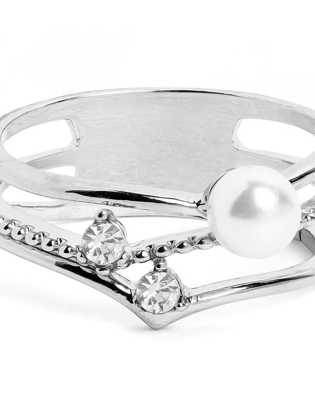 Rubans Silver-Plated Cz Stone Handcrafted Finger Ring