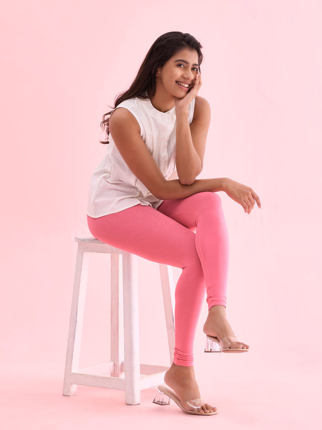 Go Colors Women's Solid Mid Rise Ankle Length Leggings | Young Pink - S