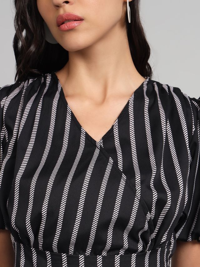 The Dry State Women's Black Tops WTOP | 1469C | M