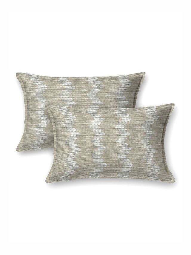 Bombay Dyeing Florentine 144 TC 100% Cotton Beige Super King Size Bedsheet with 2 Pillow Covers