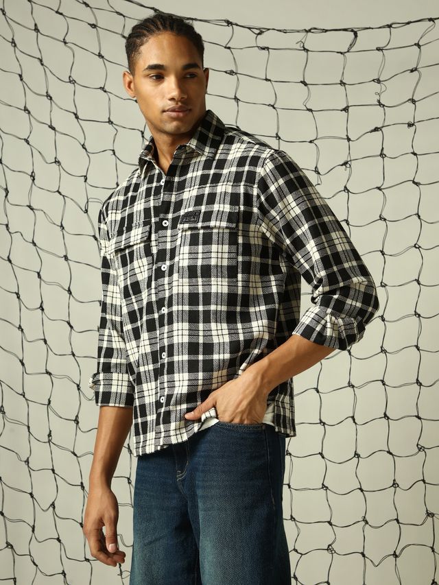 Hubberholme Men's Tartan Checked Double Pockets Textured Oversized Casual Shirt | Multicolor - 44