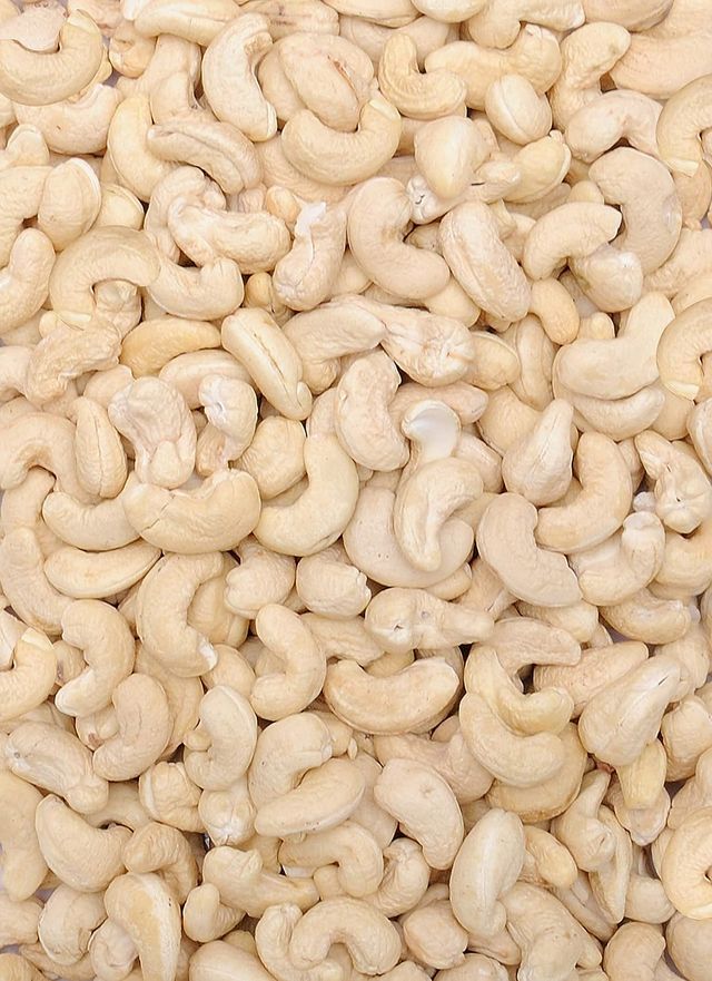 Popular Essentials Cashew Whole