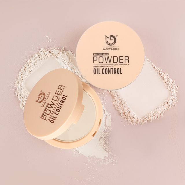 Mattlook Perfect Look Compact Powder With 2 in 1 Oil Control & Longlasting Formula | Fair-01