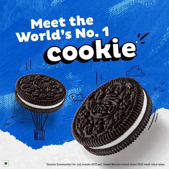 Cadbury Oreo Vanilla Flavour Crème Sandwich Biscuit Mega Family Pack