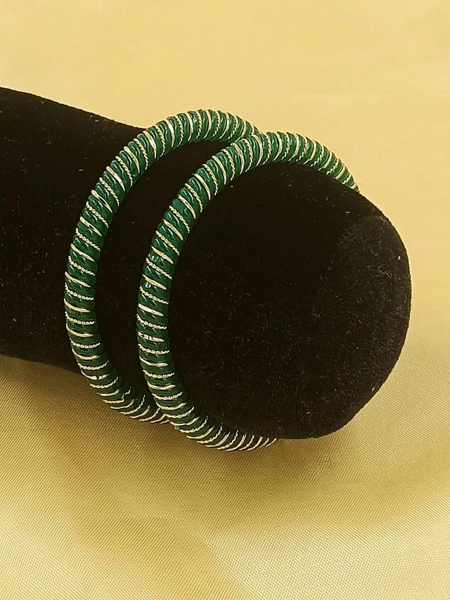 Bangles Green Twister Acrylic Size 2.6 Inch