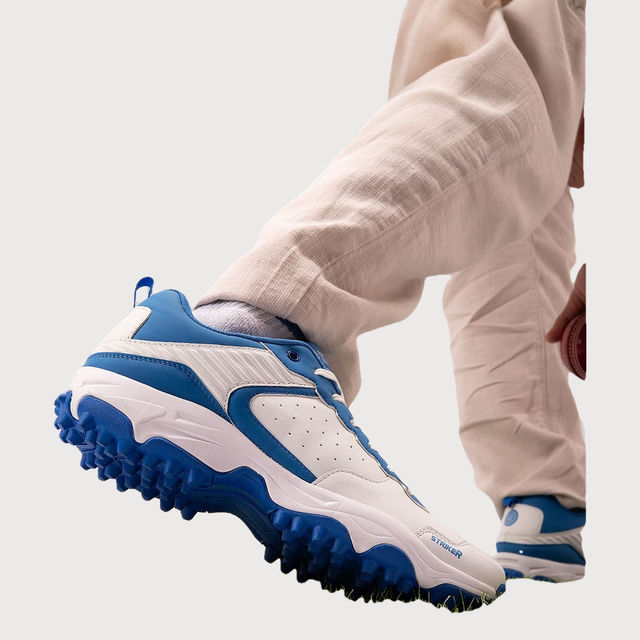 Buy Bacca Bucci Men's STRIKER Cricket Shoes Unleash Precision