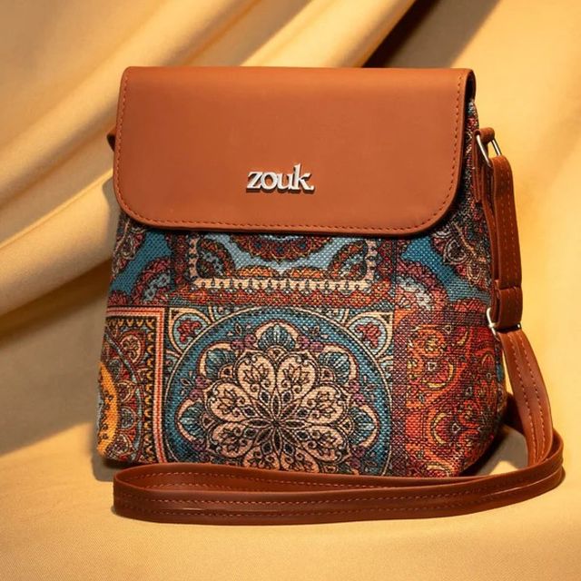 Buy Zouk Mandala Getaway Tapestry Gift Box for Women Online