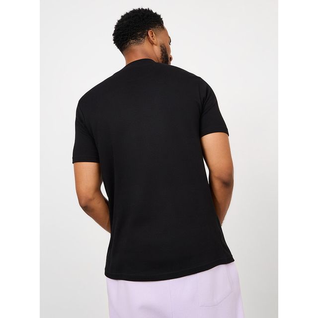 Styli Men's Regular Fit Tee with Chest Print, Mock Neck and Premium Interlock Fabric | Black - XL