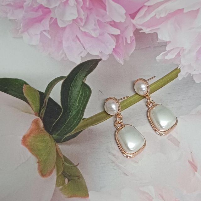 Pearl Drop Rectangle Rosegold
