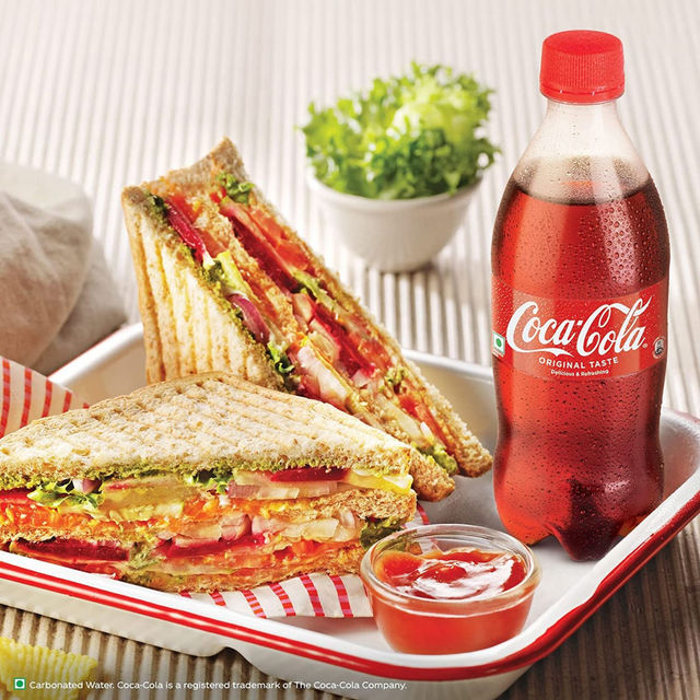 Coca-Cola Soft Drink 2 l Combo