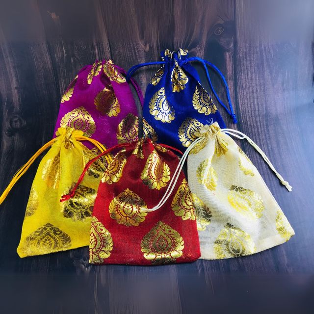 Gullak 5 x 7 Paisley Potli