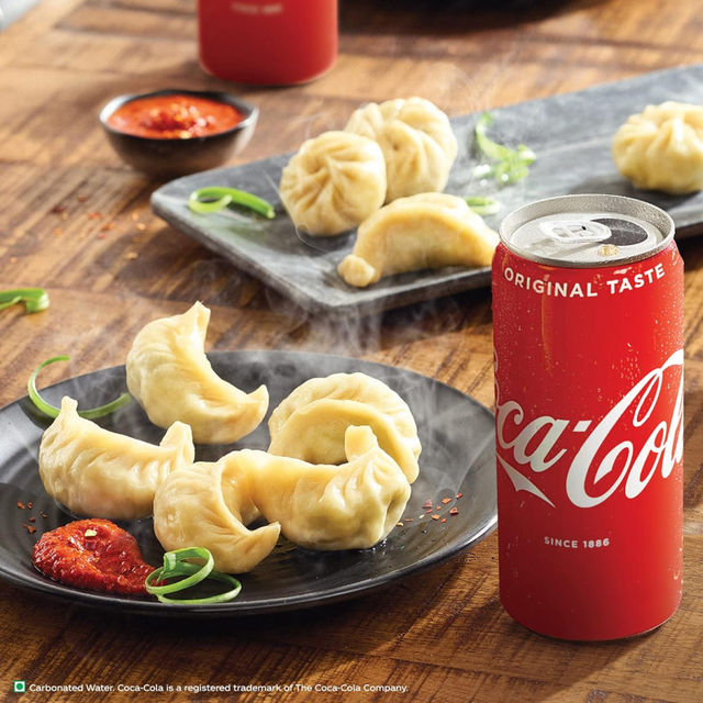 Chicken Tandoori Momos & Coca-Cola Soft Drink Can Combo