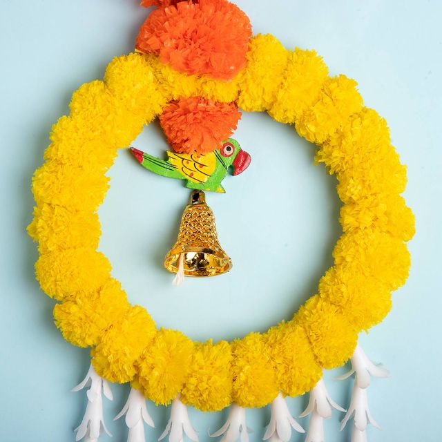 Gullak Toran Kesar Ring Orange Yellow Ladi