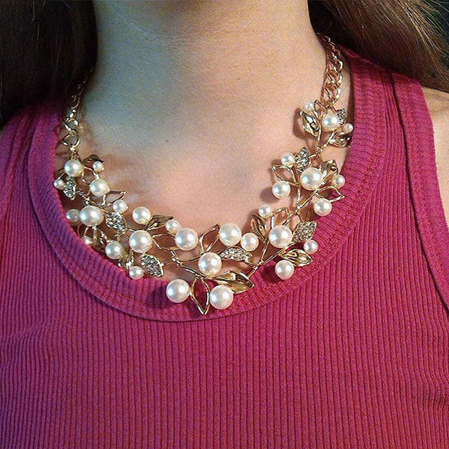 YouBella Stylish Latest Design Necklace Set Jewellery Set for Women (Golden)