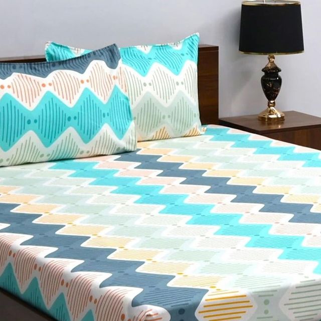 Bombay Dyeing Vista 144 Tc Queen Size Bedsheet With 2 Pillow Covers - Lavender