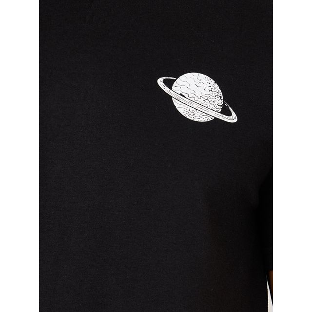 Styli Men's Regular Fit Tee with Chest Print, Mock Neck and Premium Interlock Fabric | Black - XL