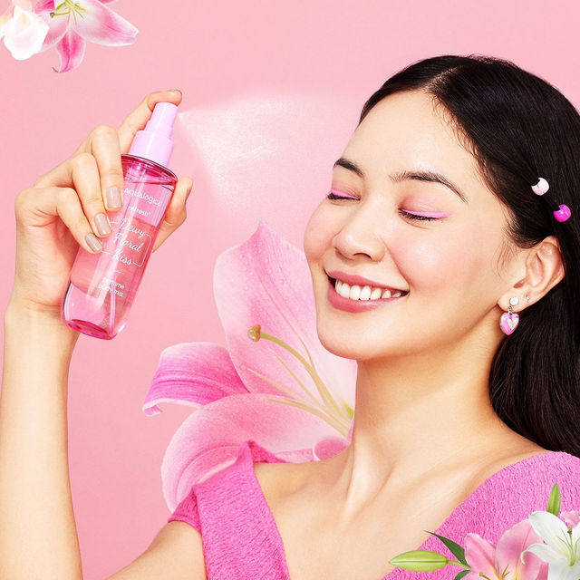 Aqualogica Refresh+ Dewy Floral Kiss Perfume Body Mist