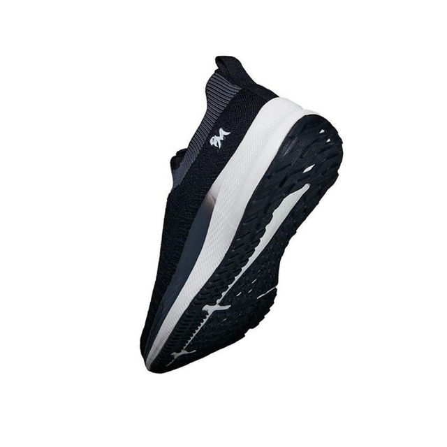 Neeman's Grip Fit Slip Ons | Black | UK 10