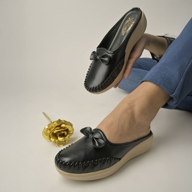 Shoetopia Upper Bow Detailed Black Slip-On Loafers For Women | UK 9