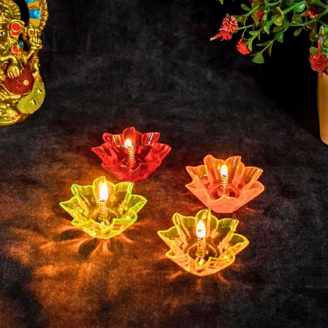 Reflective Floating Diya
