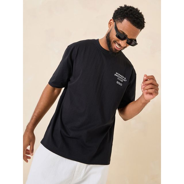 Styli Men's Oversized Fit Tee with Breakfast Graphic in Compact Cotton Jersey | Black - S