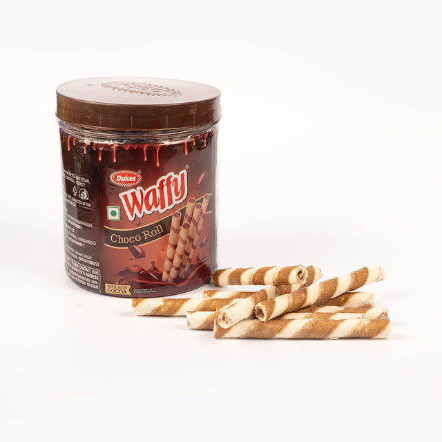 Kwality Wall'S Shameless Vanillaâ Tub(700ml) & Dukes Waffy Chocolate Wafer Rolls(250gms) Combo