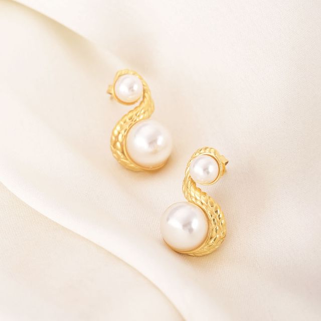 Palmonas Enchantress Pearl Stud Earrings For Womens | Waterproof And Anti-Tarnish