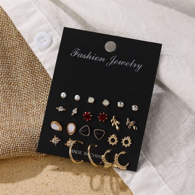 Fashion Frill Women's Stackable Earings Gold Regular