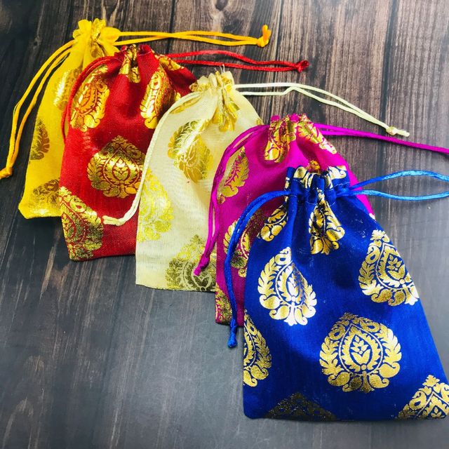 Gullak 5 x 7 Paisley Potli