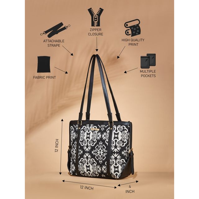Fargo Women's Hand-held Bag | Black