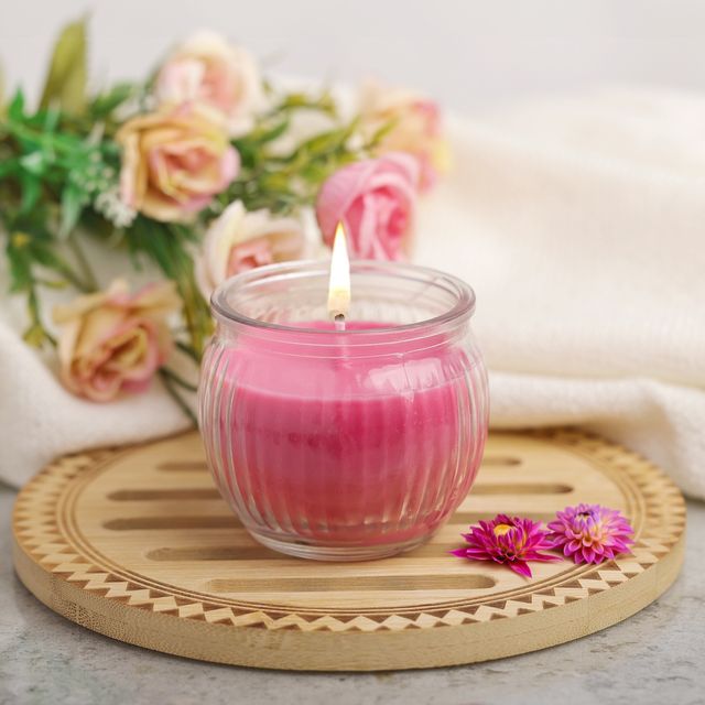 IRIS Damask Rose Ribbed Jar Scented Candle| Rakhi Gift for Brother & Sister