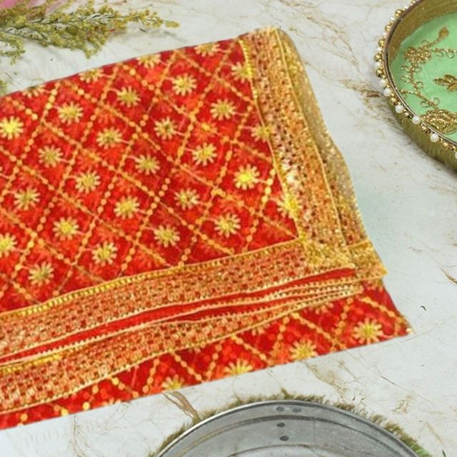 Divine Vibes Mata Rani Chunri - Red | One Size