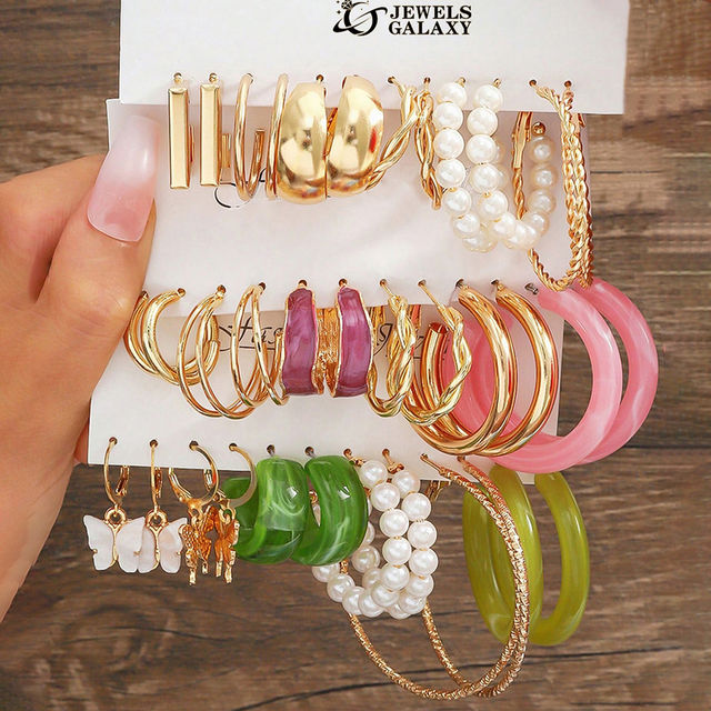 Jewels Galaxy Gold Plated Set Of 18 Pairs Of Hoop And Pearl Earrings (1 Pack 36 Earrings)