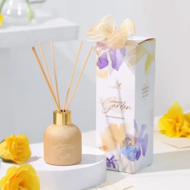 IGP Interflora Moonlight Garden Diffuser