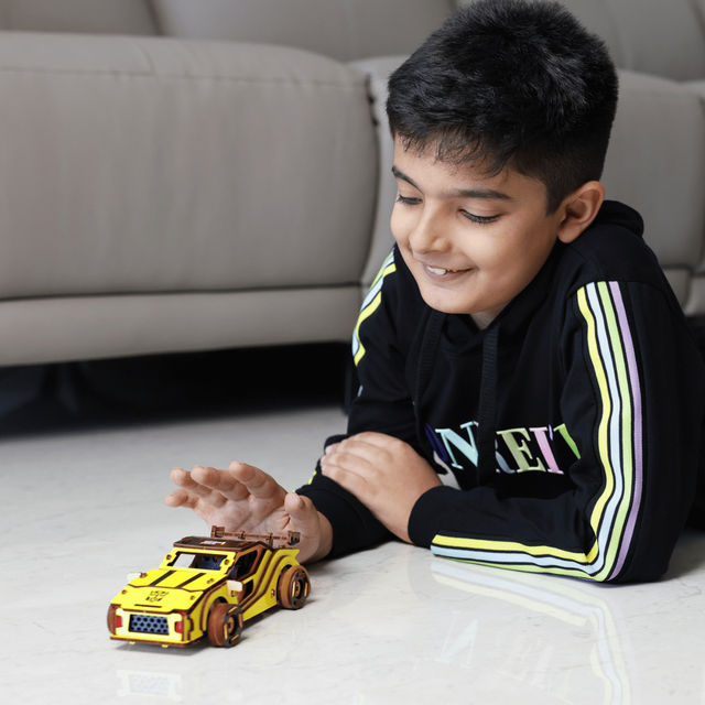 ThinkerPlace Transformers Bumblebee Car Kit | Build, Learn & Play with Pull-Back Car (Age 8+)