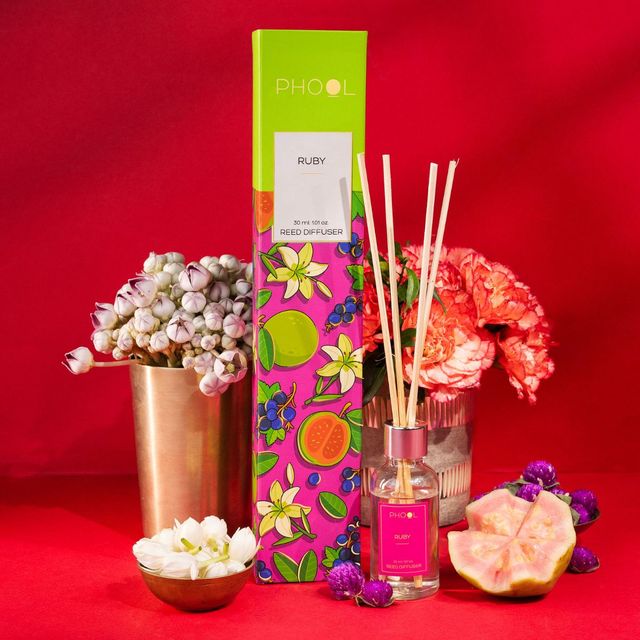 Phool Diwali Nostalgia Collection - 8 Inclusions Diwali Gift Hamper
