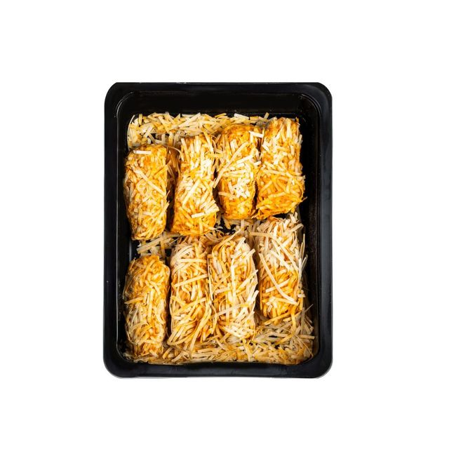 Mr. Munchies Crunchy Thread Paneer(220gms) & Coca-Cola Soft Drink(750ml) Combo 
