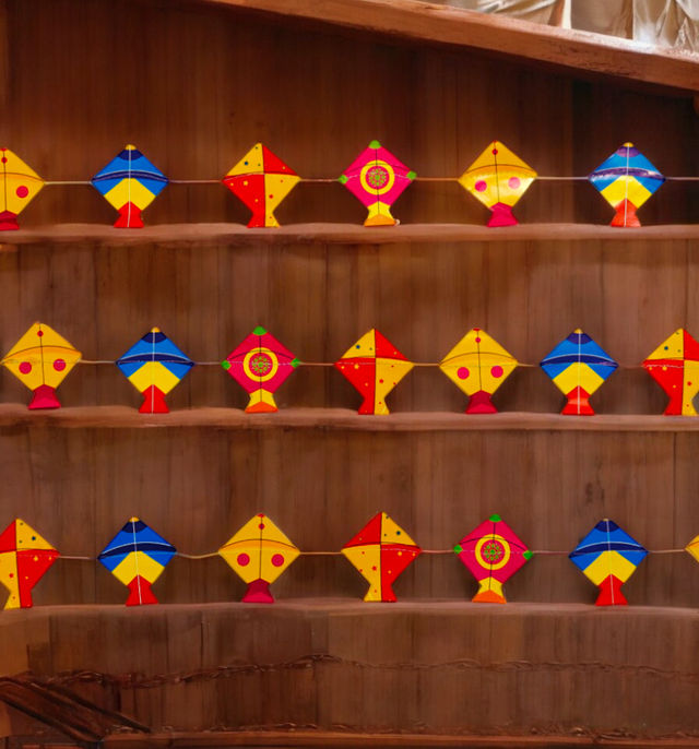 House Of Festivals | Paper Kites Bunting | Pack of 1 | 3 pcs