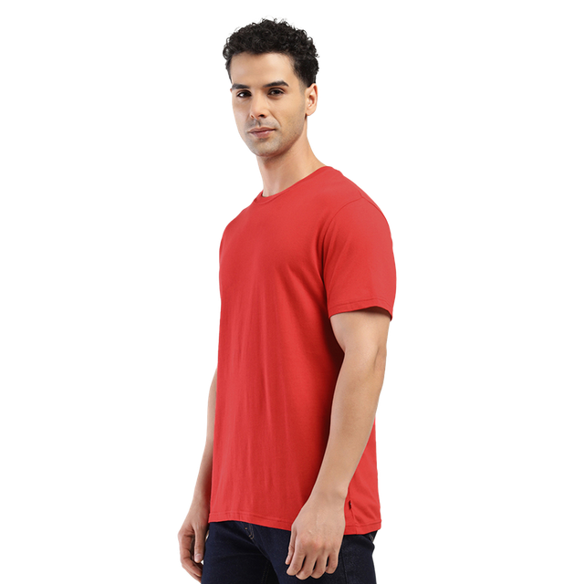 Levi's Men's 100% BCI Cotton Round Neck T-shirt | Red - S