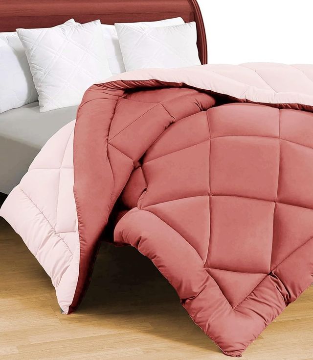 Status Solid Rvsl Comforter 215 Cm x 220 Cm - Peach