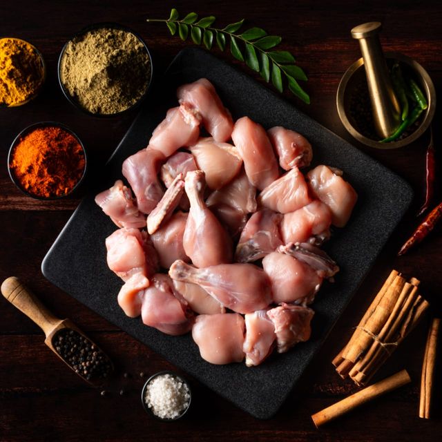Relish Chicken Curry Cut Without Skin(500gms) & Relish Basa / Pangas Fillet(300gms) Combo