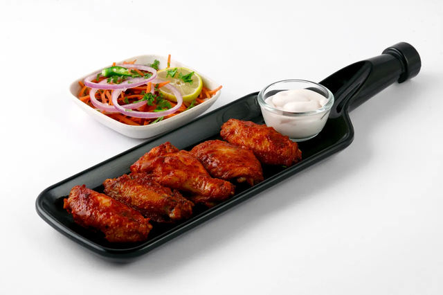 Nandus Chicken Hot Wings